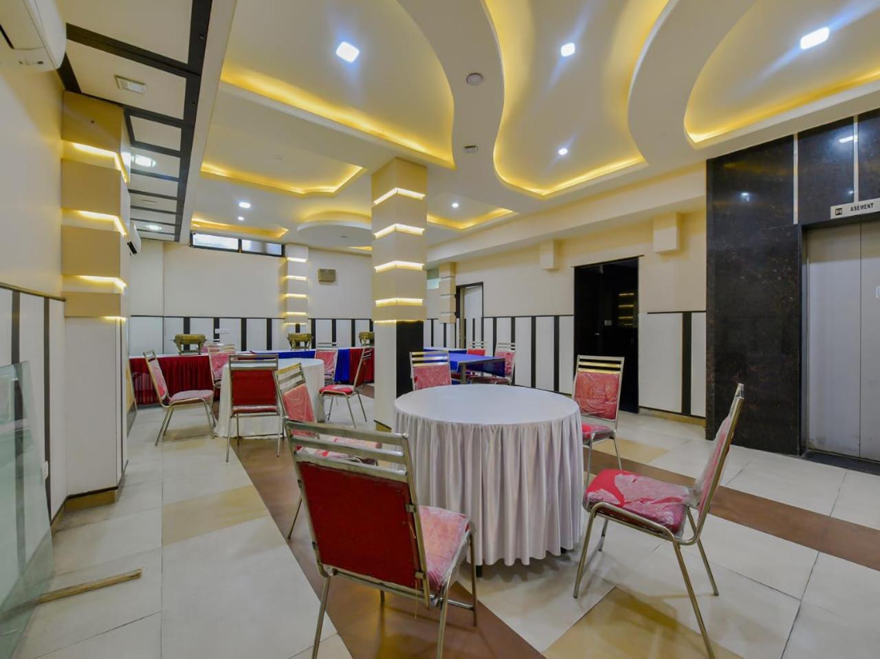 Plazzo Prime Plaza At Delhi Airport Bed & Breakfast New Delhi Ngoại thất bức ảnh