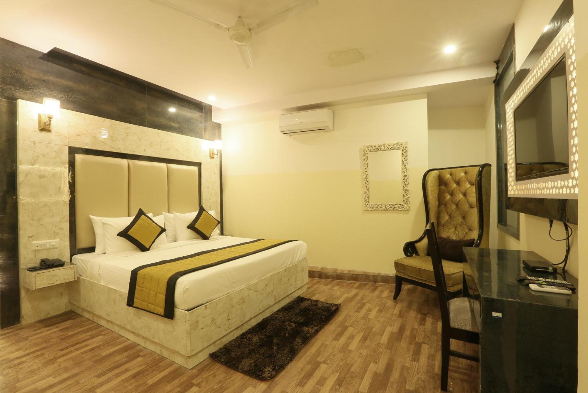 Plazzo Prime Plaza At Delhi Airport Bed & Breakfast New Delhi Ngoại thất bức ảnh