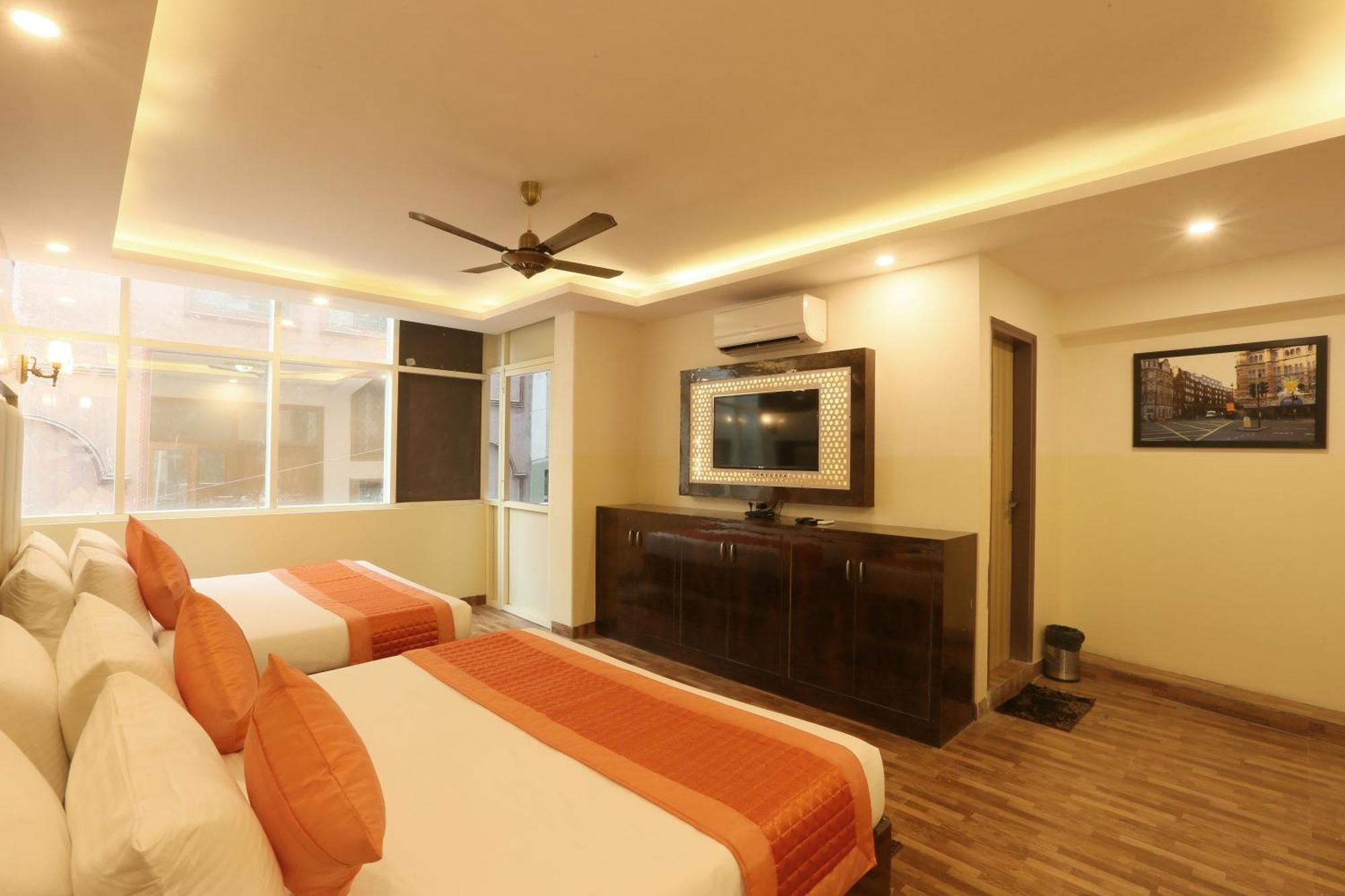 Plazzo Prime Plaza At Delhi Airport Bed & Breakfast New Delhi Ngoại thất bức ảnh