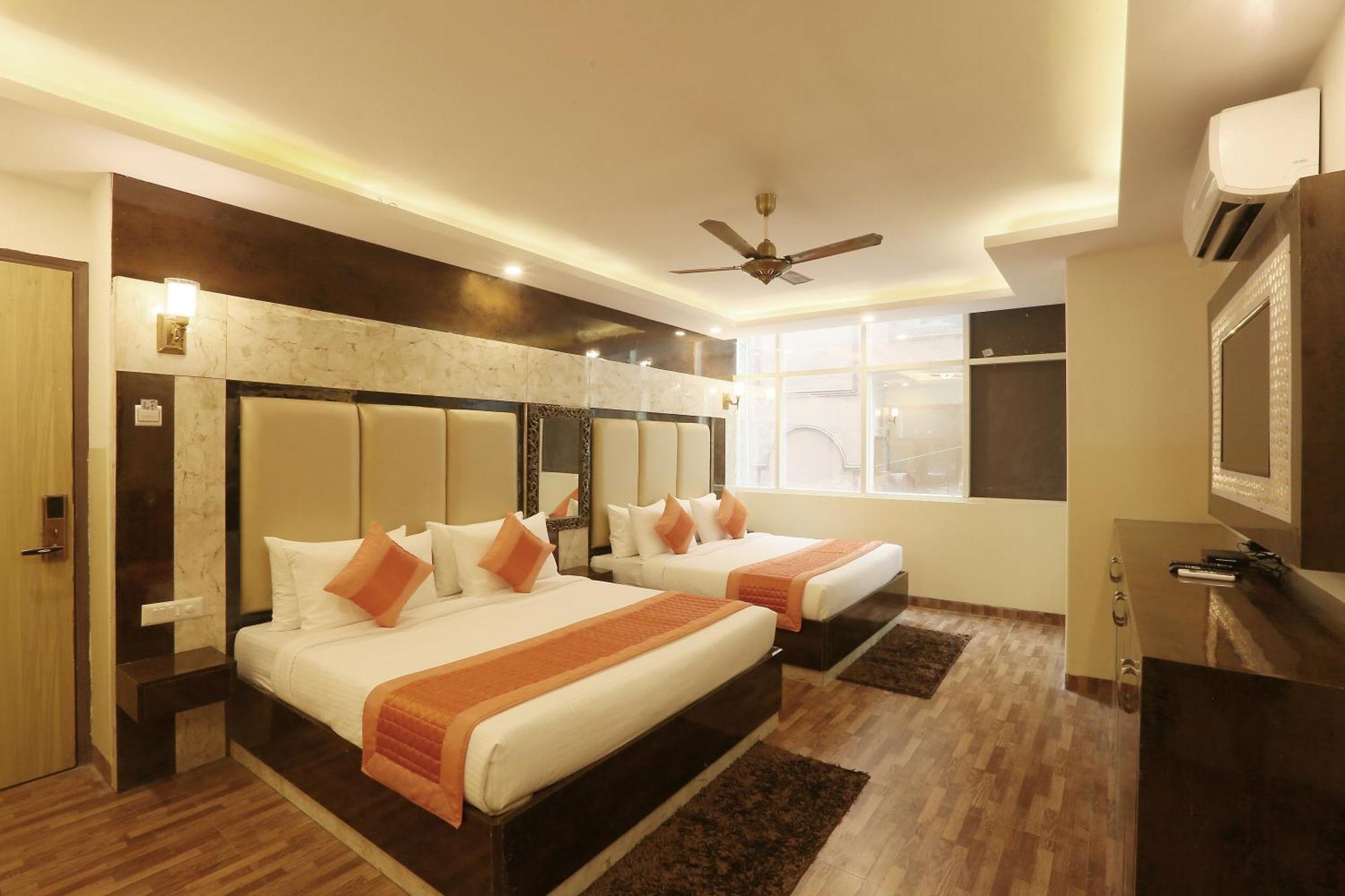 Plazzo Prime Plaza At Delhi Airport Bed & Breakfast New Delhi Ngoại thất bức ảnh