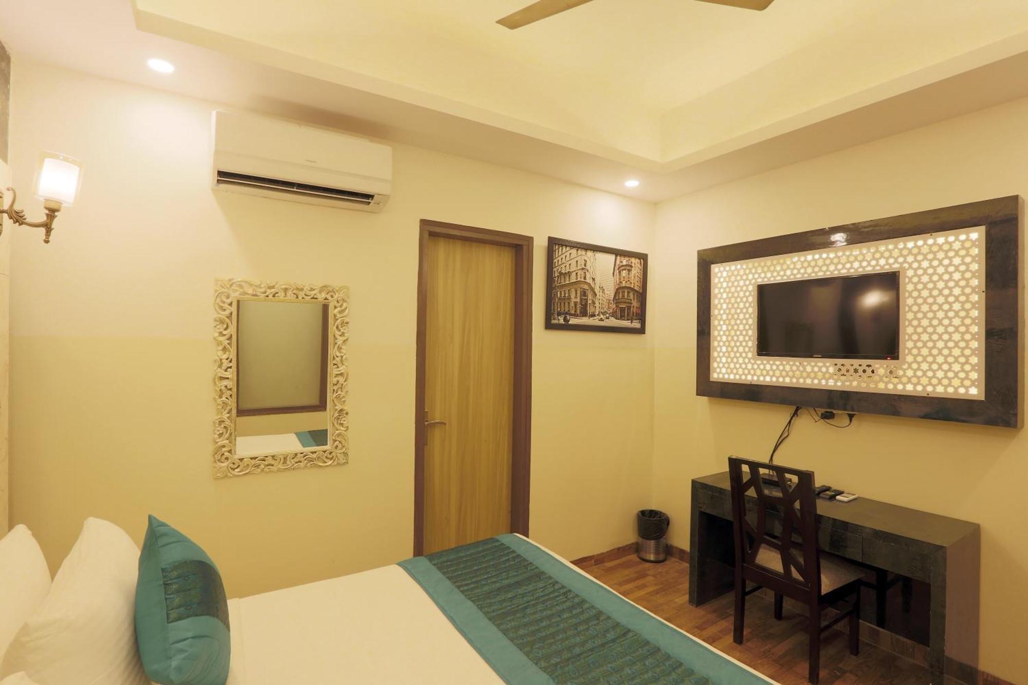 Plazzo Prime Plaza At Delhi Airport Bed & Breakfast New Delhi Ngoại thất bức ảnh